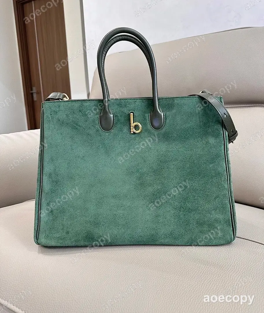可愛い新作 バーバリー バッグ N級品 0104FCB2 No.0169