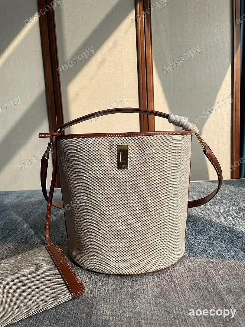 新作 セリーヌ バッグ N級品 No.0131