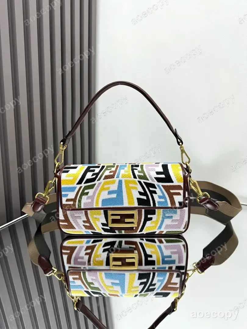 可愛い新作 フェンディ バッグ N級品 No.0018