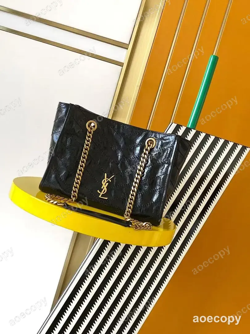 SAINT LAURENT（サンローラン）バッグ コレクション