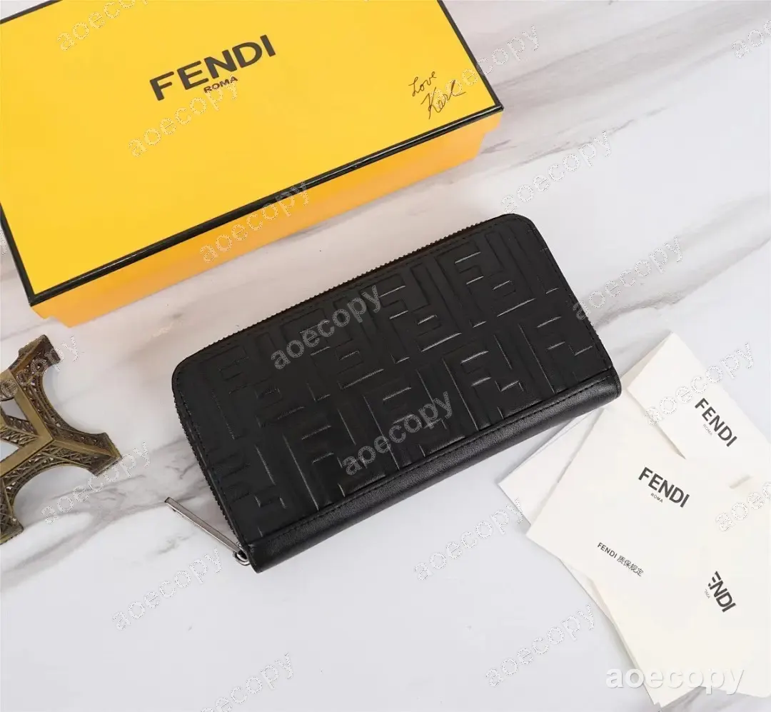 大人気★ フェンディ ウォレット N級品 No.0063